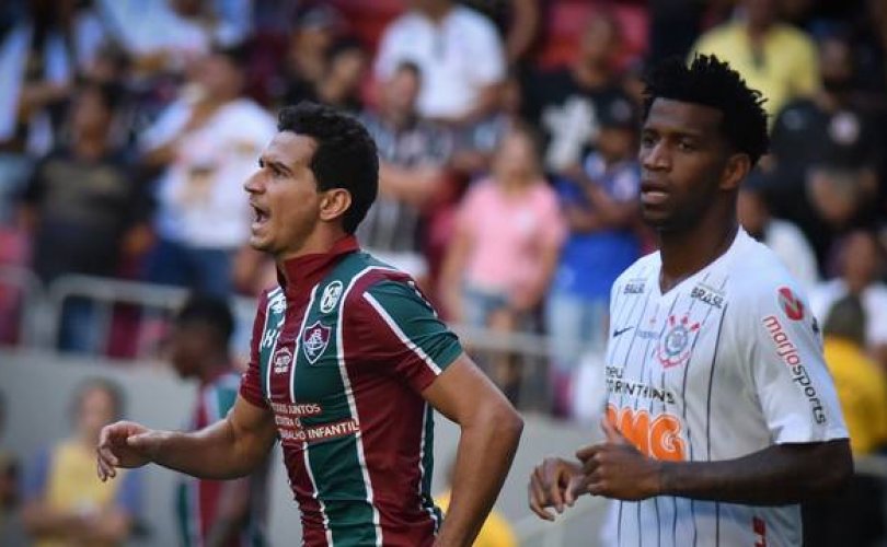 Paulo Henrique Ganso marcou o gol que deu a vitória ao Fluminense (Foto: ANDRÉ BORGES/AGIF/ESTADÃO CONTEÚDO)