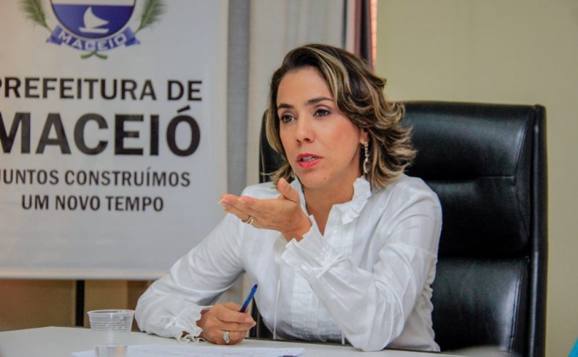 Tatiana Palmeira, primeira-dama da capital e coordenadora do Maceió Rosa. Foto: Pei Fon/ Secom Maceió