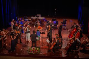 Unindo o colorido das flores e a música clássica, Orquestra Filarmônica de Alagoas apresenta o espetáculo “Primavera”