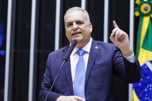 Alfredo Gaspar vai assumir a presidência estadual do União Brasil