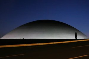 Congresso defende no STF votação que suspendeu decreto do IOF