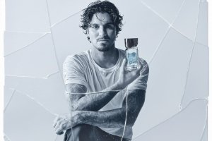 O Boticário anuncia Clash, nova marca de perfumaria masculina com Gabriel Medina como embaixador