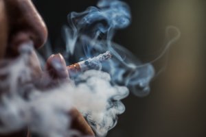 Dia Mundial Sem Tabaco: 8 milhões de pessoas morrem por ano por causa do tabagismo, afirma OMS