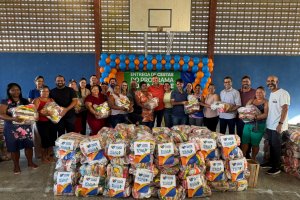 Prefeitura de Campo Alegre entrega mais de 2.500 cestas básicas pelo programa Bolsa Alegre