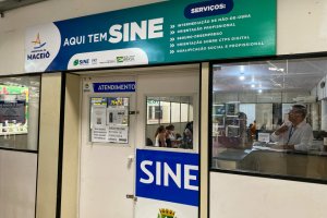 Prefeitura de Maceió abre 180 vagas para Call Center em home office