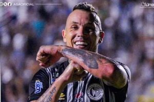 Toscano faz hat-trick, e ASA goleia o Barcelona de Ilhéus em Arapiraca 