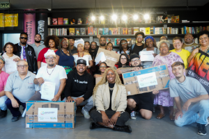 Ministério das Comunicações entrega 55 computadores a organizações do Movimento Negro no RS