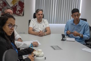 Equipe da Junta Comercial de Alagoas fiscaliza leilão virtual e garante mais transparência à população