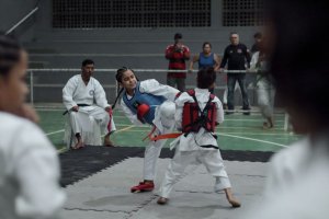 Arapiraquense sobe ao pódio no 2º Campeonato Open Brasil de Karatê-do em São Miguel dos Campos