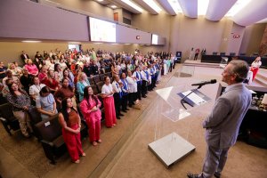 TJ de Alagoas homenageia servidoras e juízas pelo Dia das Mães