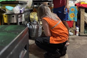 Defesa Civil vistoria botijões de gás nas barracas de lanches do São João