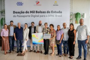 Grupo Petrópolis doa mil bolsas de estudo em tecnologia para familiares de pessoas com deficiência atendidas pela Apae