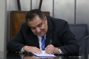 Com relatoria do deputado Inácio Loiola, ALE aprova bonificação para os profissionais da educação