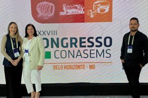 Limoeiro de Anadia reforça compromisso com a saúde pública durante congresso do Conasems em MG