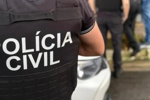 Polícia Civil cumpre mandados contra suspeito de pornografia infantil em São Miguel dos Campos
