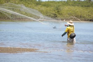 Coruripe inicia mapeamento de pescadores e marisqueiras com ação no povoado Barreiras nesta quarta (09)