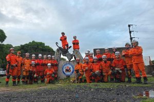 Cadetes do Bombeiros visitam Grupamento de Busca e Salvamento para instrução em estruturas colapsadas