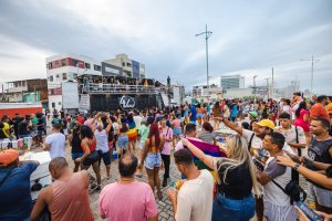 22ª Parada do Orgulho LGBTQIAPN+ acontece neste domingo e conta com apoio da Prefeitura de Maceió