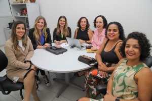 Instituições discutem dados sobre violência de gênero na Casa da Mulher Alagoana