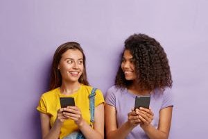 WhatsApp Business cresce no Brasil com 70% das empresas usando para vendas, aponta estudo