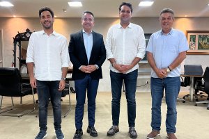 Prefeito de Branquinha tem encontro com o governador Paulo Dantas