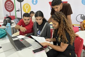 Graduandos da Uneal são capacitados pela Receita Federal para auxiliar na declaração do IRPF 2025