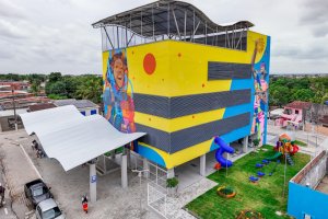 JHC visita Parque Biblioteca, o primeiro da história de Maceió, e destaca importância para a educação pública