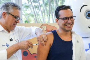 Ministério da Saúde realiza Dia D de vacinação contra a gripe neste sábado (10)