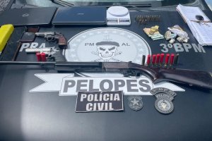 Operação integrada entre PM e Polícia Civil prende chefe do tráfico e apreende armas de fogo em Arapiraca