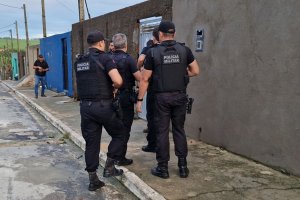 Operação da SSP prende 12 integrantes de facção criminosa em Marechal Deodoro