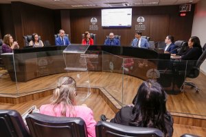 TJAL reúne entidades para discutir implantação de residências terapêuticas