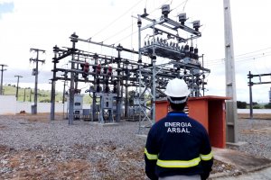 Arsal acompanha de perto as quedas de energia em Alagoas e cobra providências