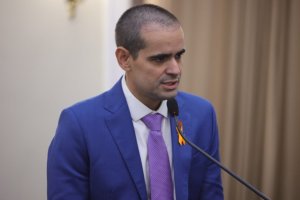 Lelo Maia articula mutirão no Judiciário para acelerar processos de crimes contra crianças e adolescentes