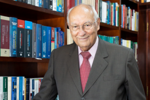 Nota de Apoio ao Jurista Ives Gandra da Silva Martins