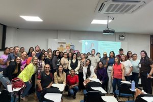 Arapiraca realiza oficina de letramento LGBTQIAPN+ com agentes comunitários de saúde