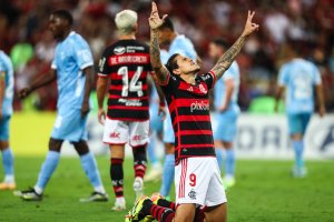 Em noite inspirada, Flamengo goleia o Bolívar no Maracanã