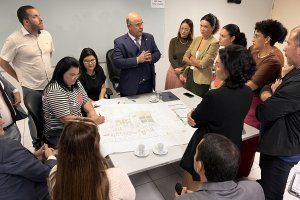 Fernando Tourinho dialoga com servidores sobre reforma da Esmal
