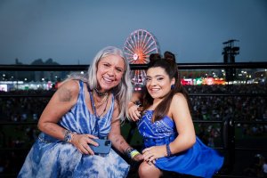 Astrid e Pequena Lô marcam presença em estande da TIM no Rock in Rio