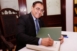 Juiz Claudemiro Avelino é eleito imortal da Academia Alagoana de Letras