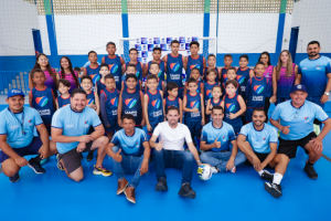 Prefeitura de Campo Alegre entrega novos uniformes para mais de 800 alunos das escolinhas Semel