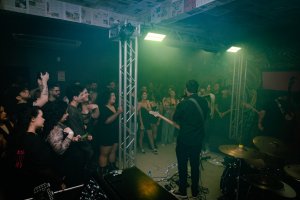 Pub Treze celebra 6 anos com shows da Mopho, Casa da Mata e Tick em Arapiraca