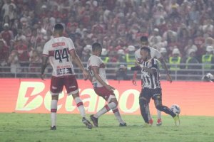 No retorno de Neymar, CRB vence nos pênaltis e elimina o Santos na Copa do Brasil
