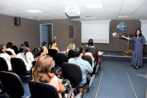 Sesau promove Fórum Perinatal para fortalecer ações de prevenção à mortalidade materna no SUS