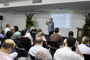 Governo de Alagoas realiza debate sobre transparência na gestão de documentos