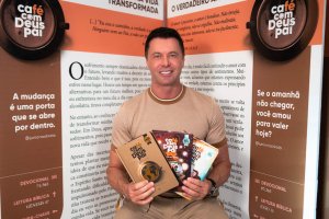 Maceió recebe Tour 'Café com Deus Pai' com Junior Rostirola