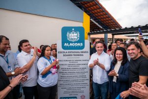 Paulo Dantas inaugura escola e autoriza construção de nova UPA em Rio Largo