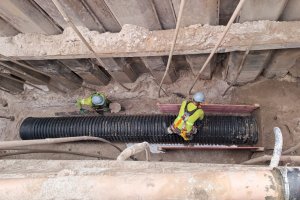 BRK substitui 70 metros de rede e finaliza mais uma etapa de obra na Rua Cabo Reis