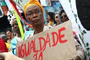 Quase 85% da população preta afirma ter sofrido discriminação racial