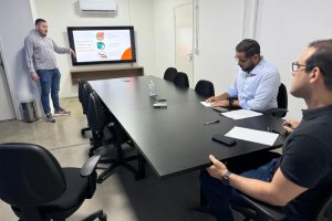 Plataforma do OxeTech passa a ser acessível para pessoas com deficiência visual