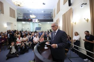 Vice-presidente representa AMA em homenagem a ex-governador Téo Vilela
